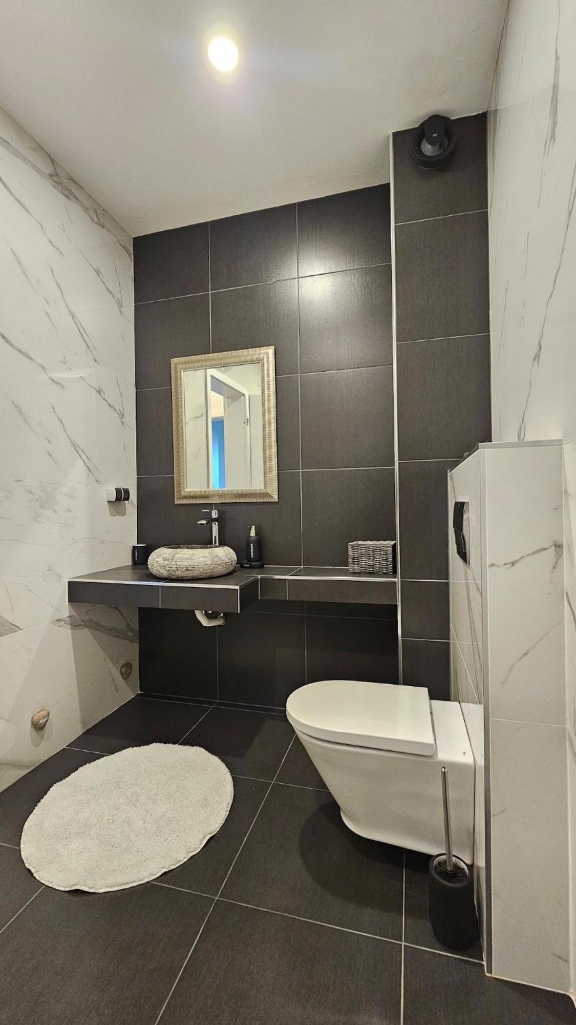 Cozy Urban Heaven With Dedicated Parking Spot Apartment Sofia