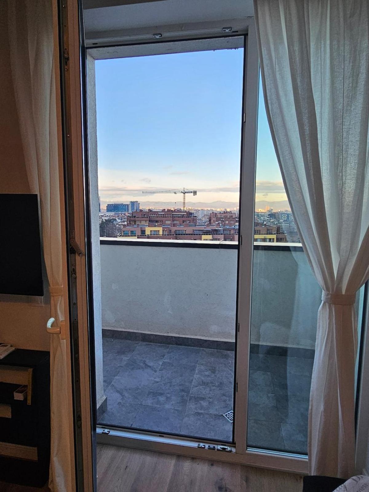 Cozy Urban Heaven With Dedicated Parking Spot Apartment Sofia