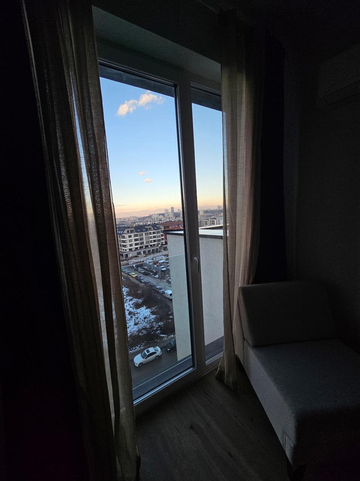 Cozy Urban Heaven With Dedicated Parking Spot * Sofia